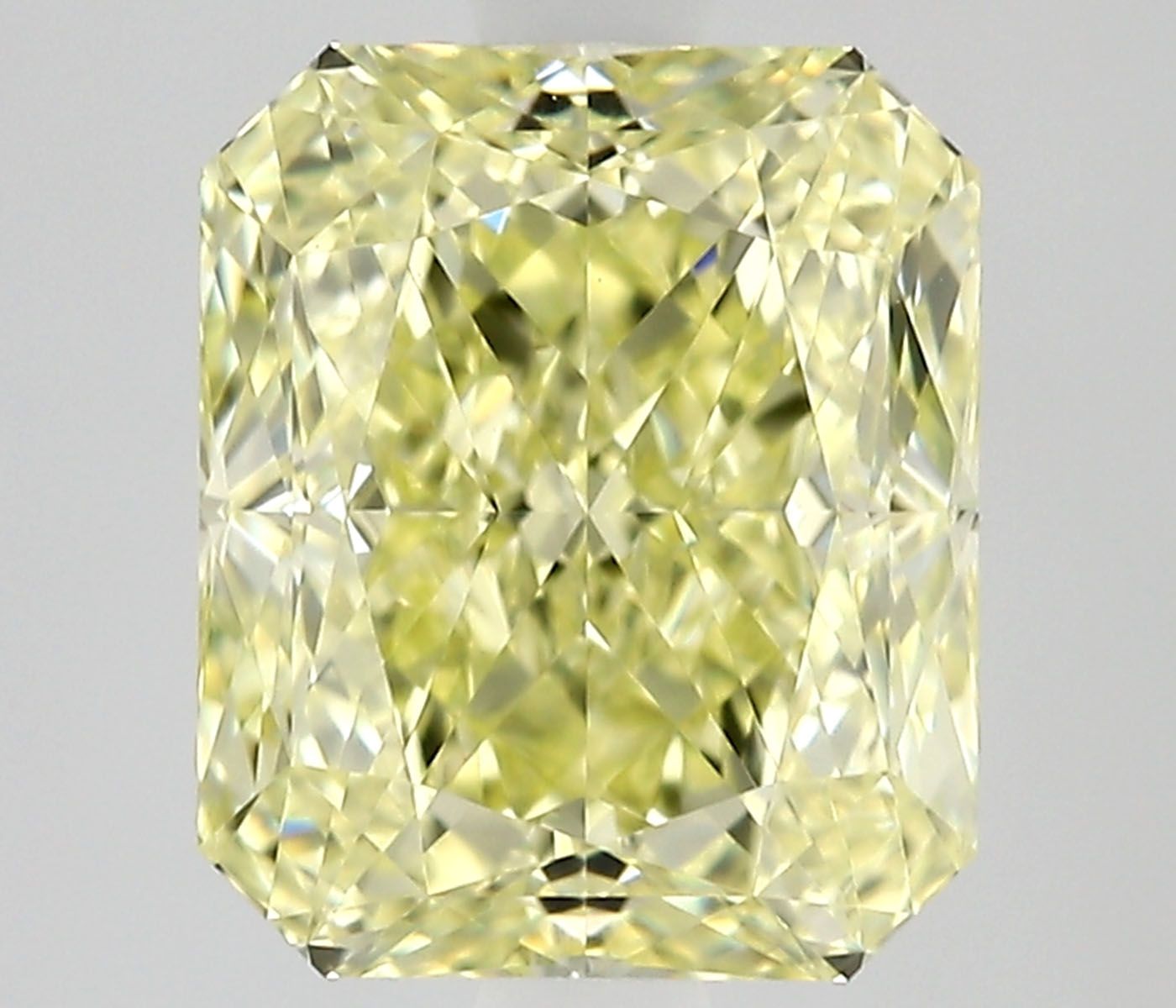 2.07 ct Radiant diamond