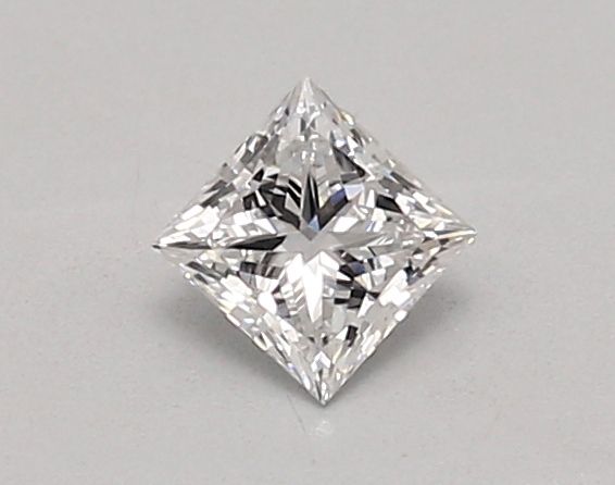 0.47 ct lab-grown Princess Diamond