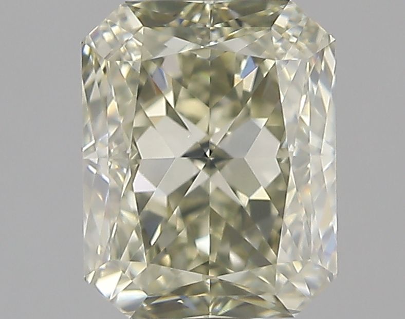 1.21 ct Radiant diamond