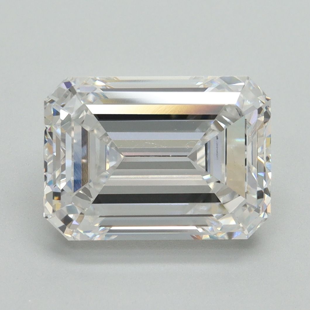 4.00 ct. emerald Lab Grown Diamond front image