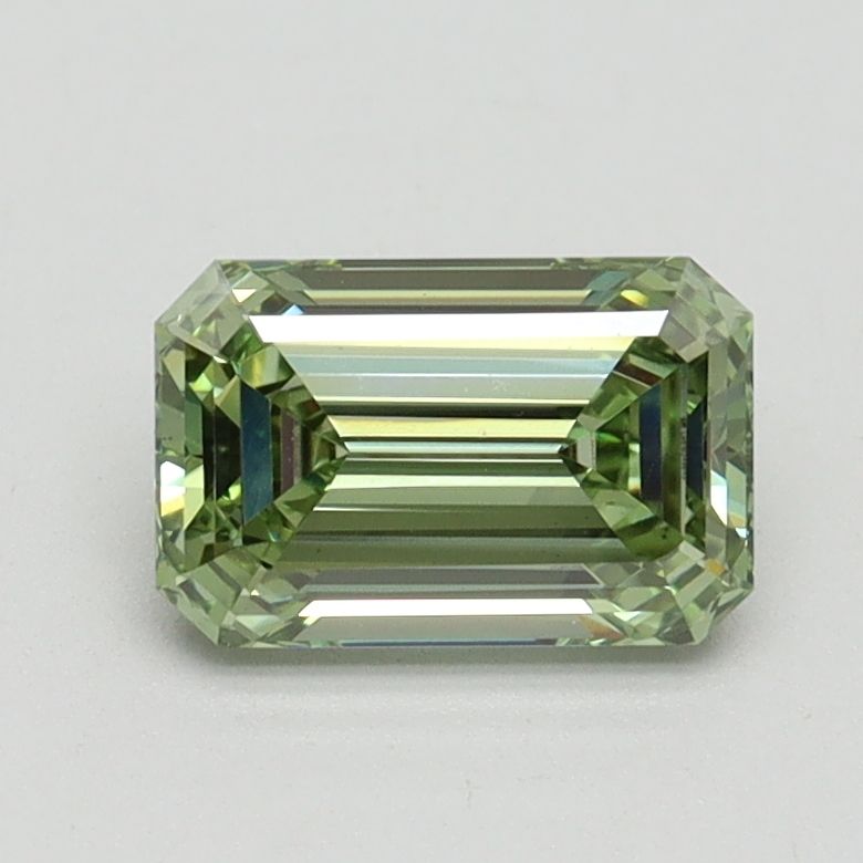 1.05 ct. emerald Lab Grown Diamond front image