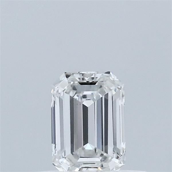 0.38 ct lab-grown Emerald Diamond