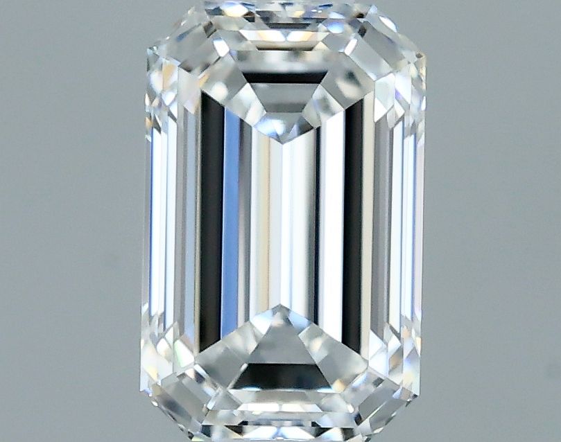 0.50 ct Emerald diamond