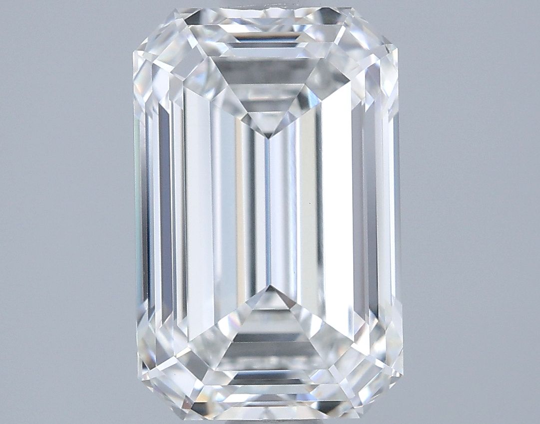 2.09 ct Emerald diamond