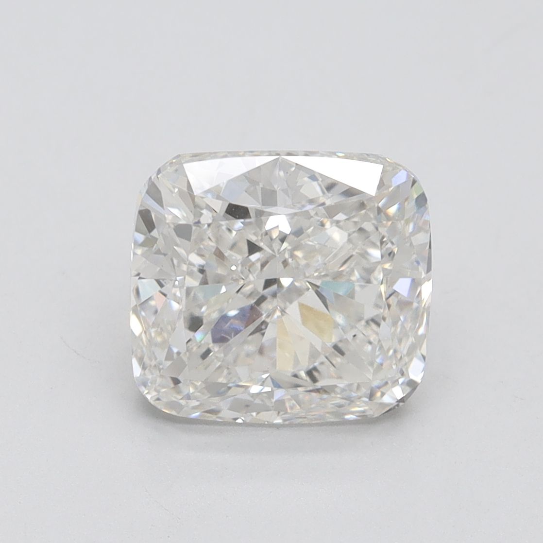 3.02 ct Cushion Brilliant diamond