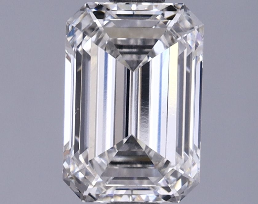 1.37 ct. emerald Lab Grown Diamond front image