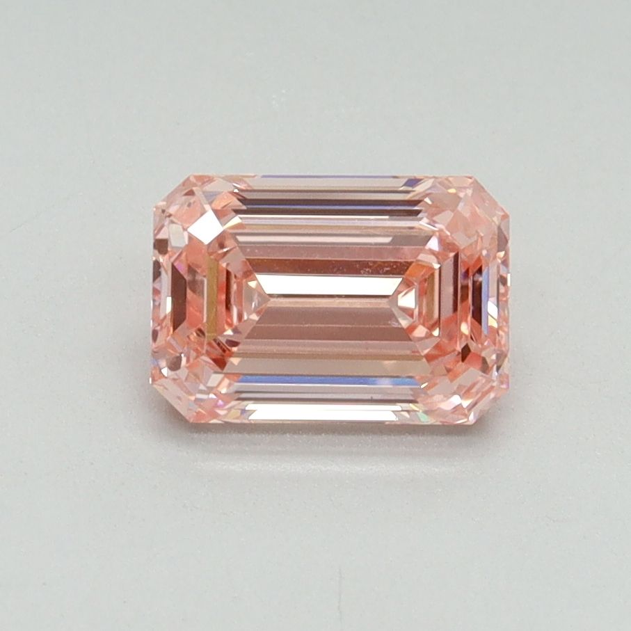 1.02 ct. emerald Lab Grown Diamond front image