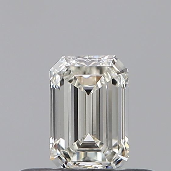 0.31 ct Emerald diamond