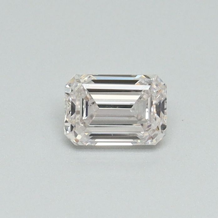 0.30 ct Emerald diamond