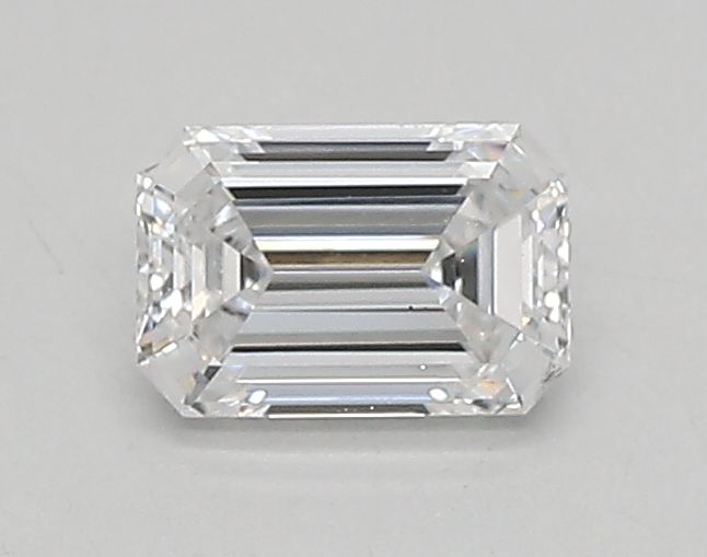 0.45 ct lab-grown Emerald Diamond