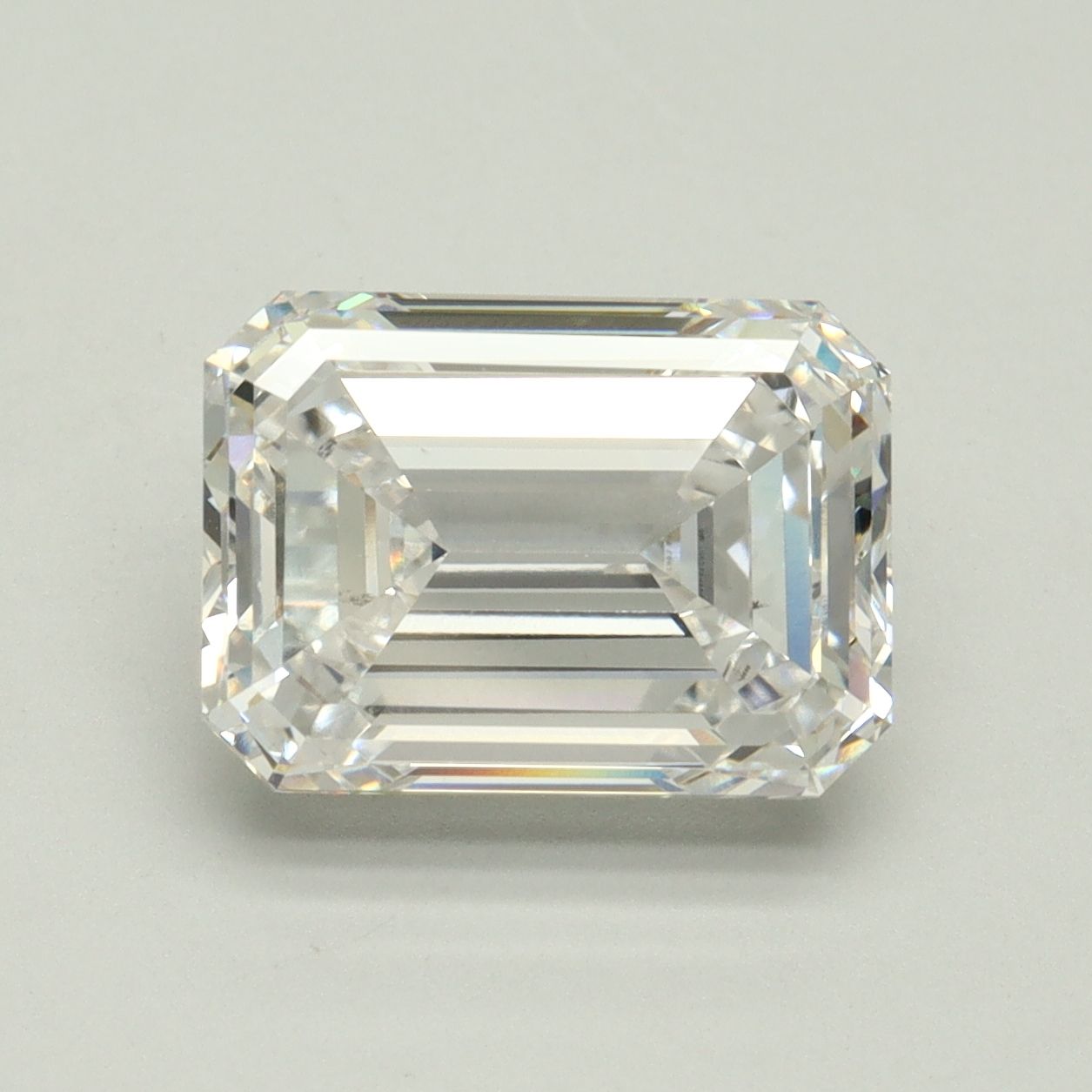 4.52 ct. emerald Lab Grown Diamond front image
