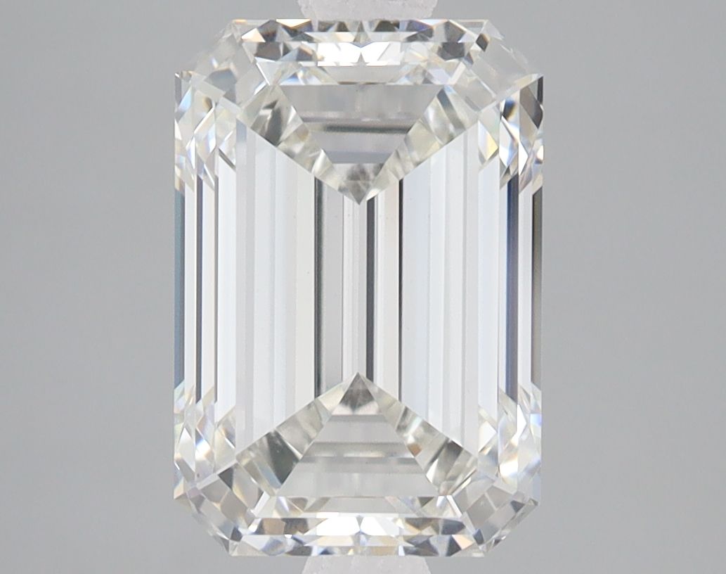 3.61 ct Emerald diamond