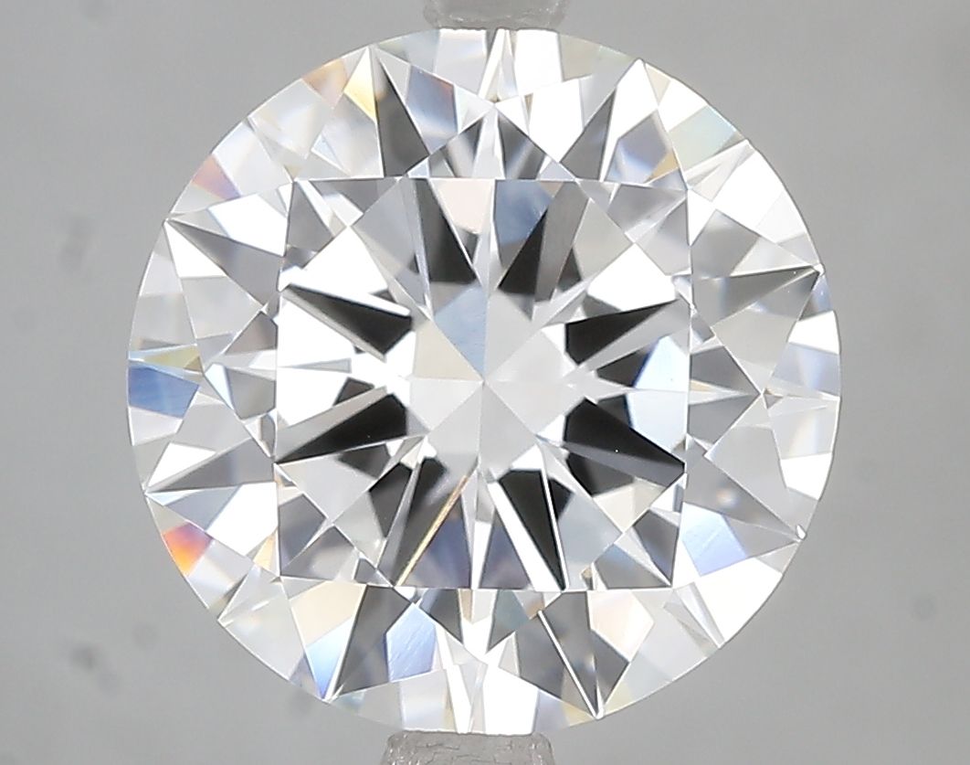 5.01 ct. round Lab Grown Diamond front image