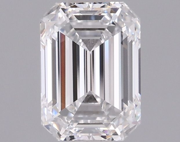 1.05 ct. emerald Lab Grown Diamond front image