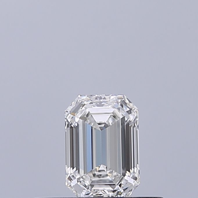 0.30 ct Emerald diamond