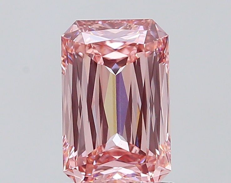 2.01 ct Radiant diamond