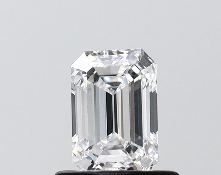 0.71 ct. emerald Lab Grown Diamond front image