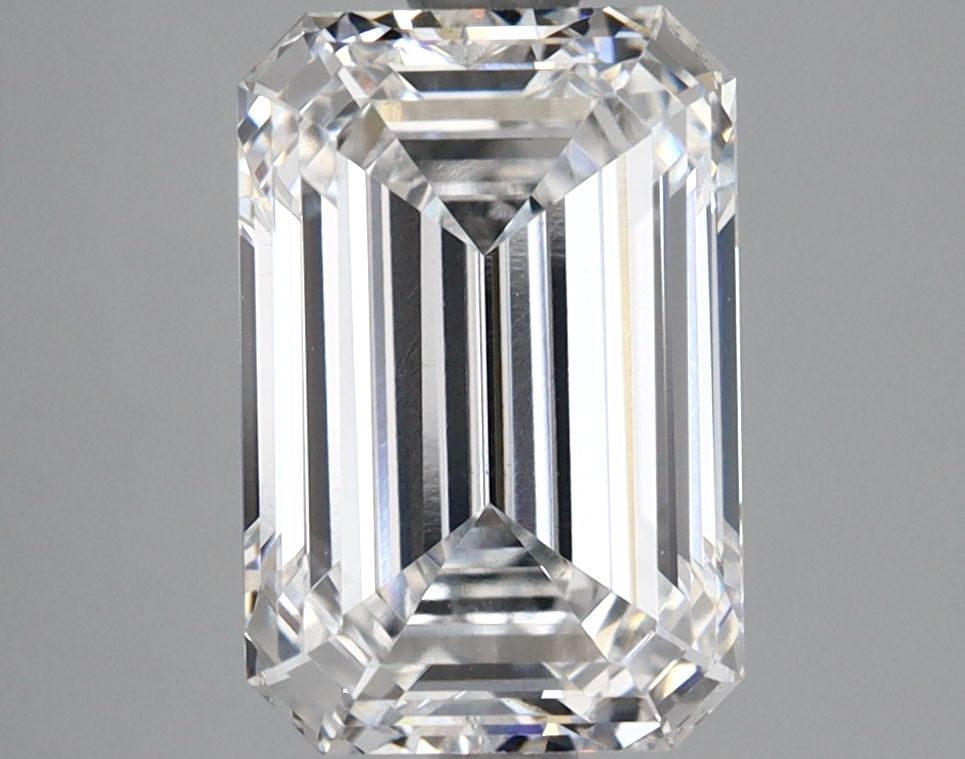 3.14 ct. emerald Lab Grown Diamond front image