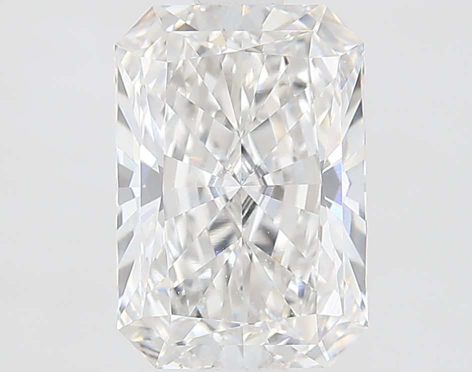 1.63 ct Radiant diamond