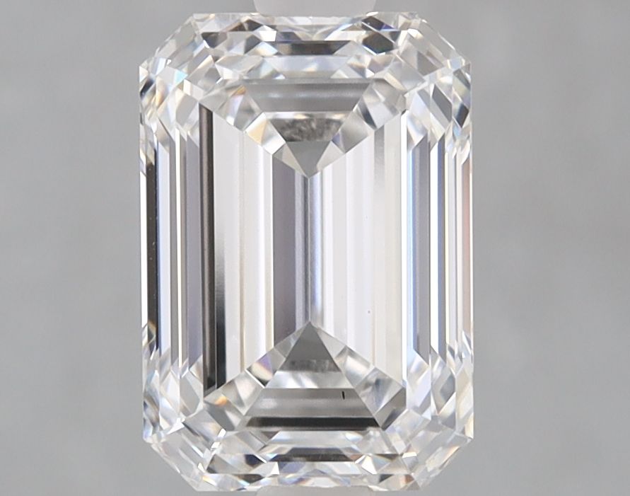 1.59 ct. emerald Lab Grown Diamond front image