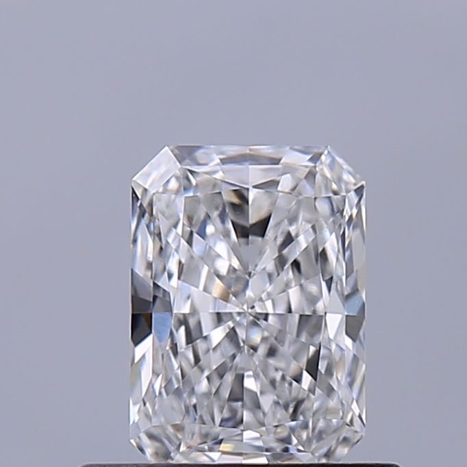 0.47 ct lab-grown Radiant Diamond