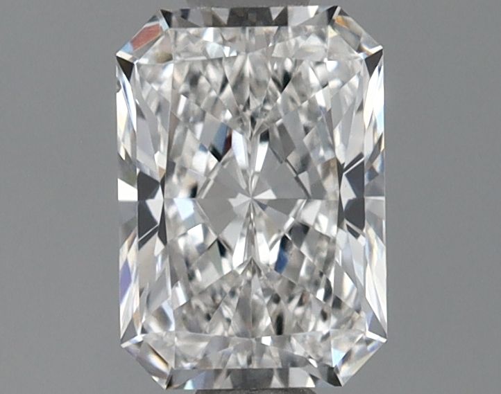 1.05 ct lab-grown Radiant Diamond