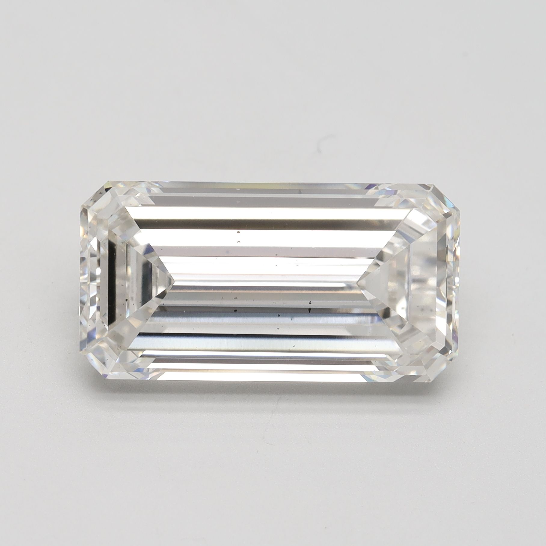 9.03 ct. emerald Lab Grown Diamond front image