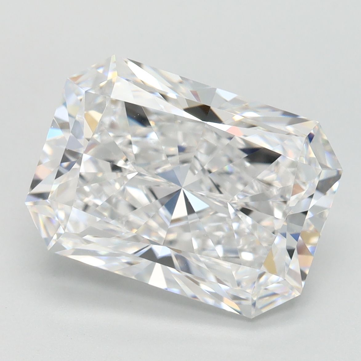 4.22 ct. radiant Lab Grown Diamond front image