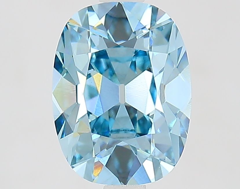 2.41 ct Cushion Brilliant diamond