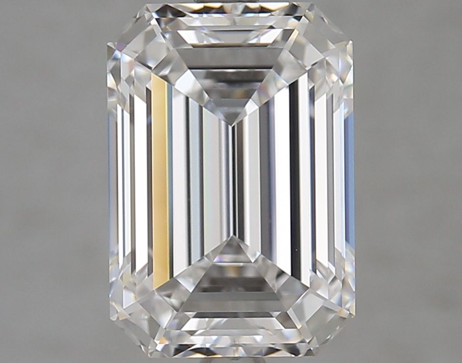 4.28 ct. emerald Lab Grown Diamond front image