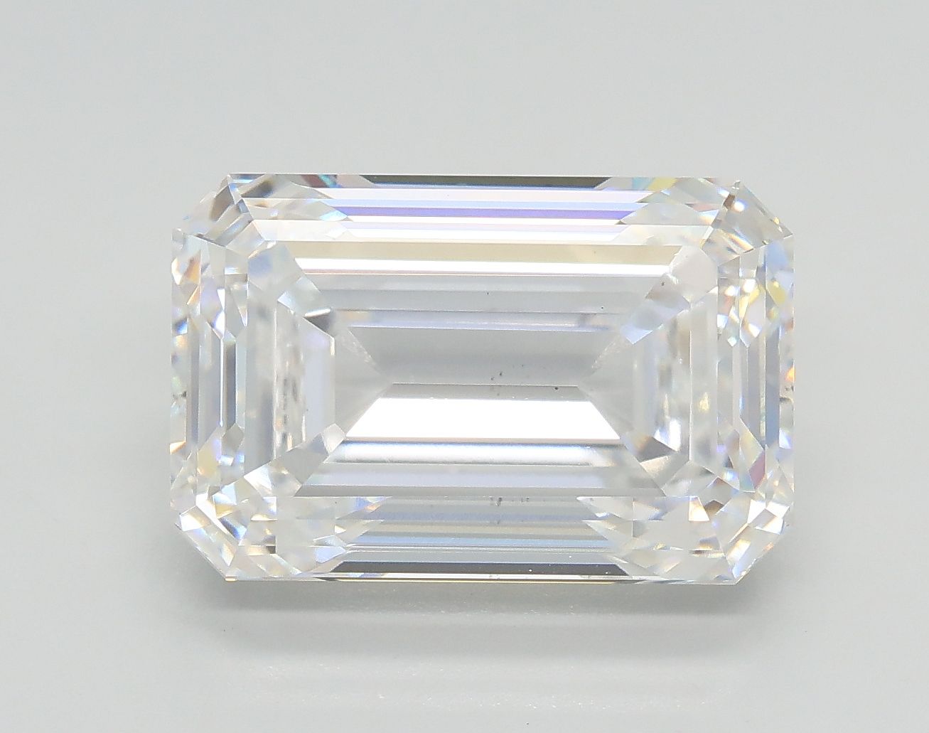 5.03 ct. emerald Lab Grown Diamond front image