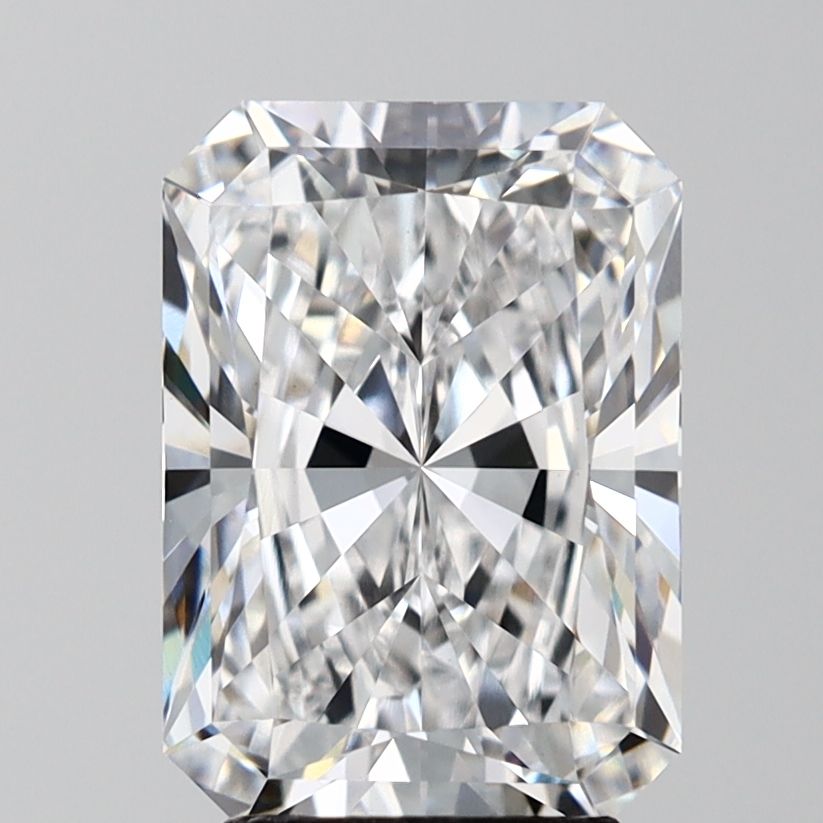3.57 ct. radiant Lab Grown Diamond front image
