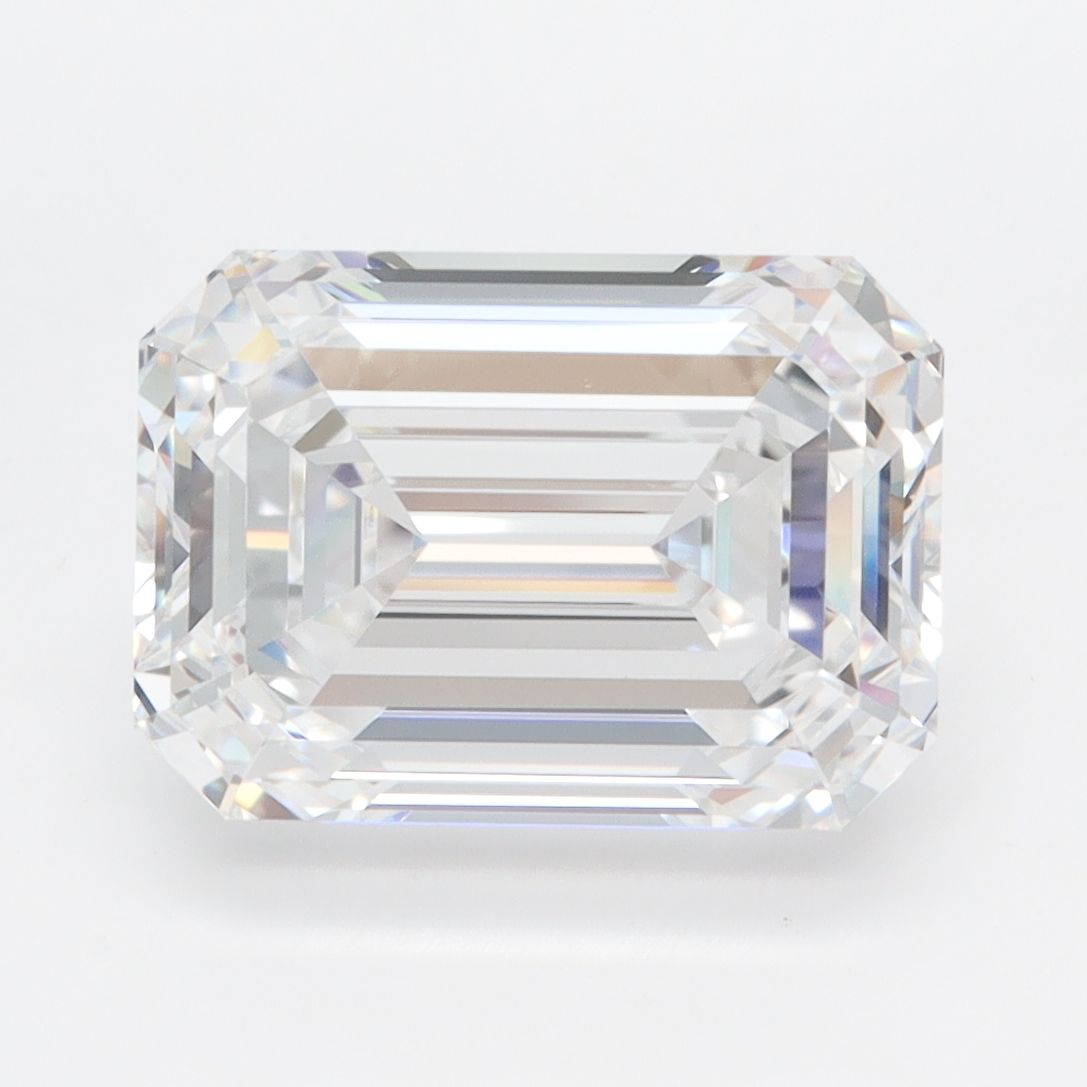 4.72 ct. emerald Lab Grown Diamond front image