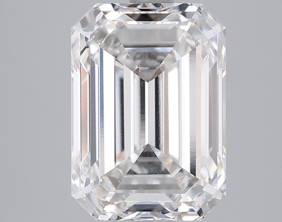 4.15 ct. emerald Lab Grown Diamond front image