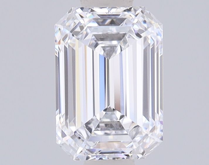 1.06 ct. emerald Lab Grown Diamond front image