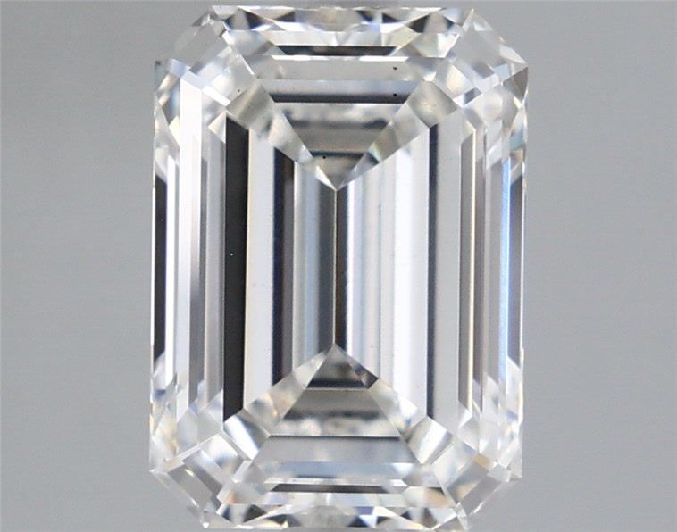 3.09 ct Emerald diamond