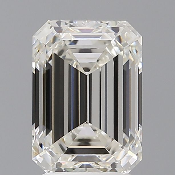 3.04 ct Emerald diamond