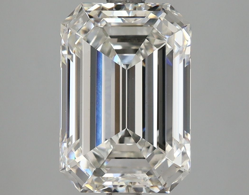 4.11 ct. emerald Lab Grown Diamond front image
