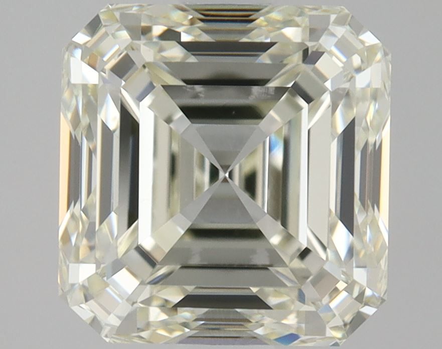 1.7 ct Square emerald Diamond