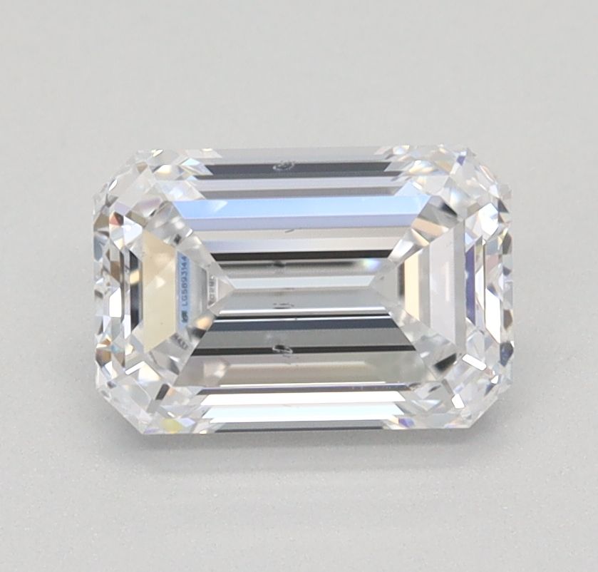 1.02 ct. emerald Lab Grown Diamond front image