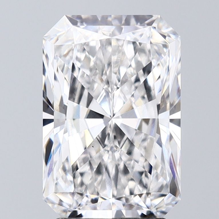 3.05 ct. radiant Lab Grown Diamond front image