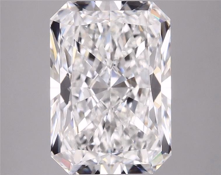 4.57 ct. radiant Lab Grown Diamond front image