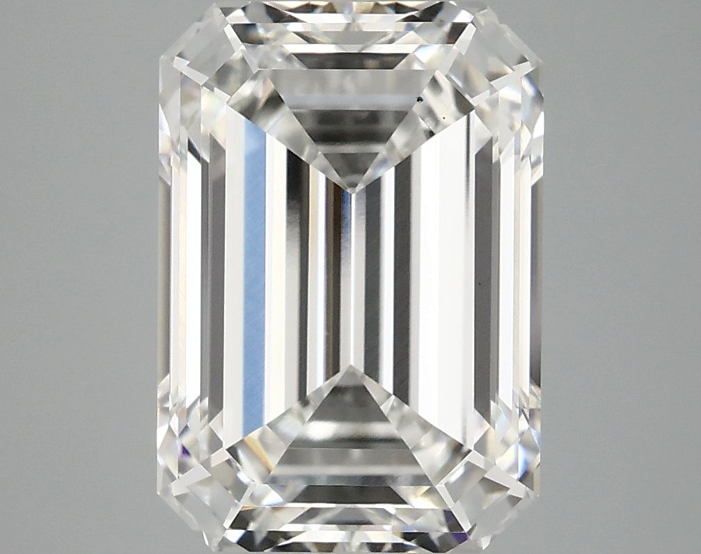 5.10 ct. emerald Lab Grown Diamond front image