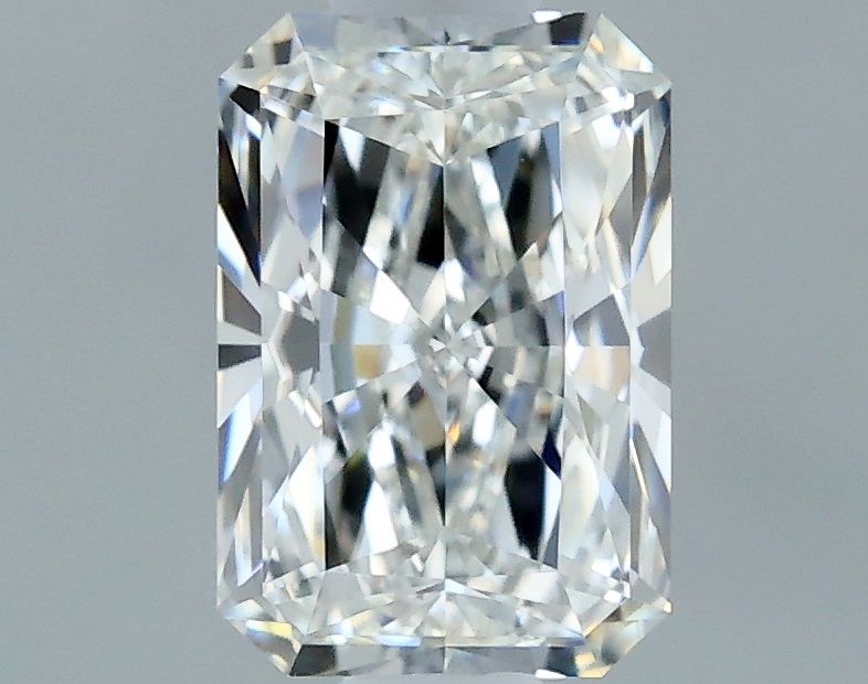 0.70 ct Radiant diamond