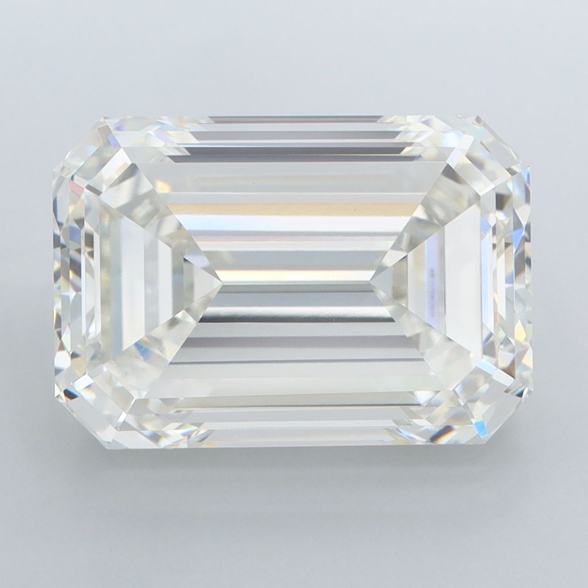 8.00 ct. emerald Lab Grown Diamond front image