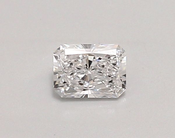 0.37 ct lab-grown Radiant Diamond