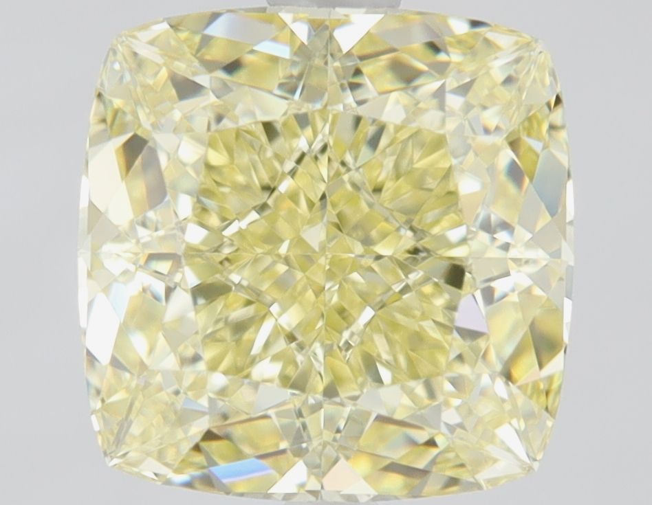2.10 ct Cushion Brilliant diamond