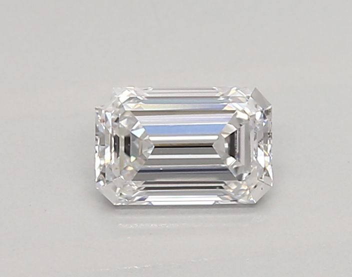 0.47 ct lab-grown Emerald Diamond
