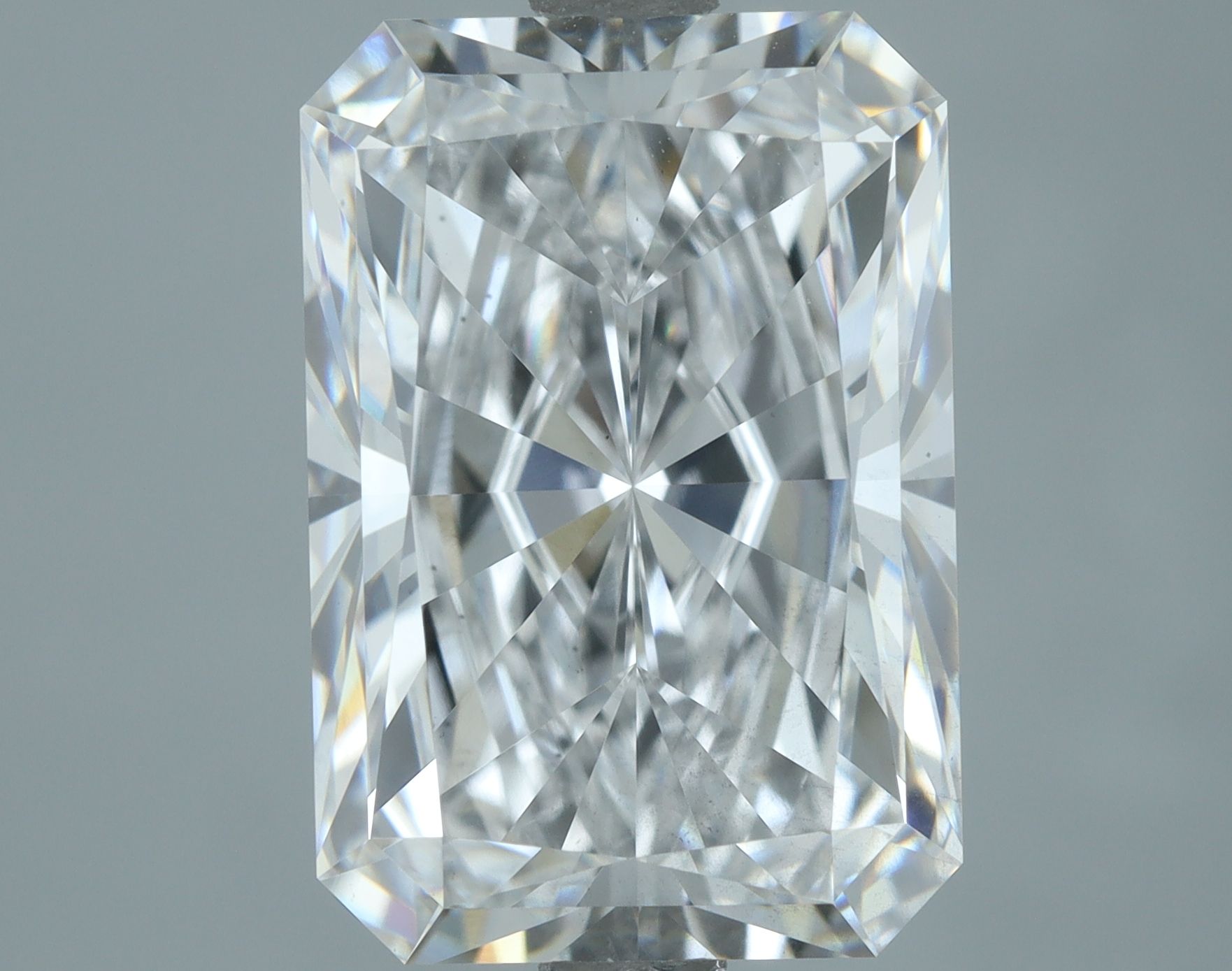 4.01 ct. radiant Lab Grown Diamond front image