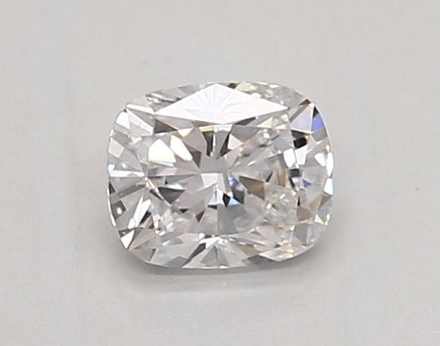 0.47 ct lab-grown Cushion modified Diamond